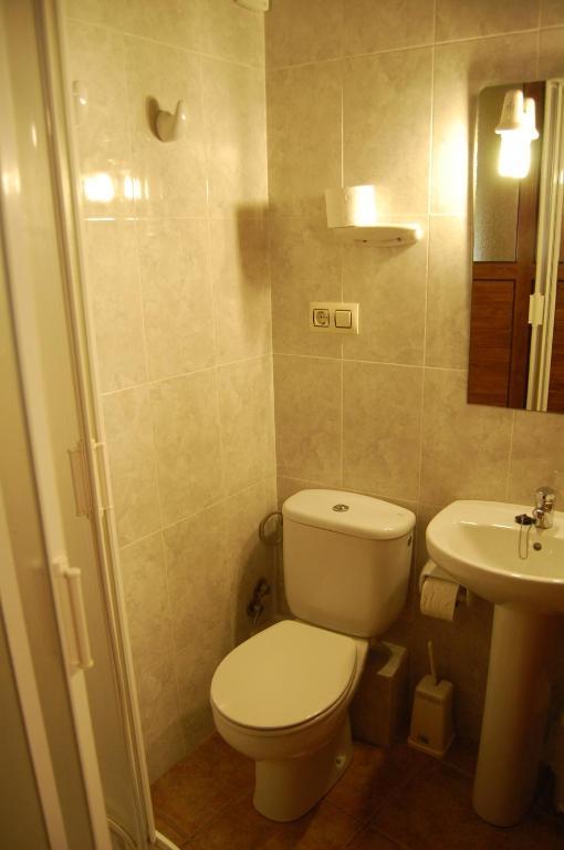 Can Julia Guest House Masriudoms Room photo