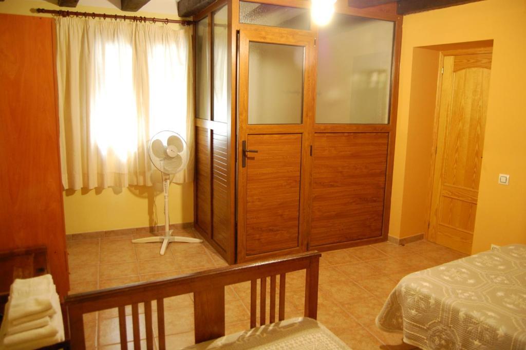 Can Julia Guest House Masriudoms Room photo